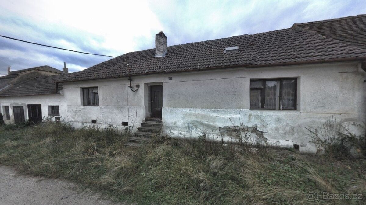 Prodej rodinný dům - Jiřice u Miroslavi, 671 78