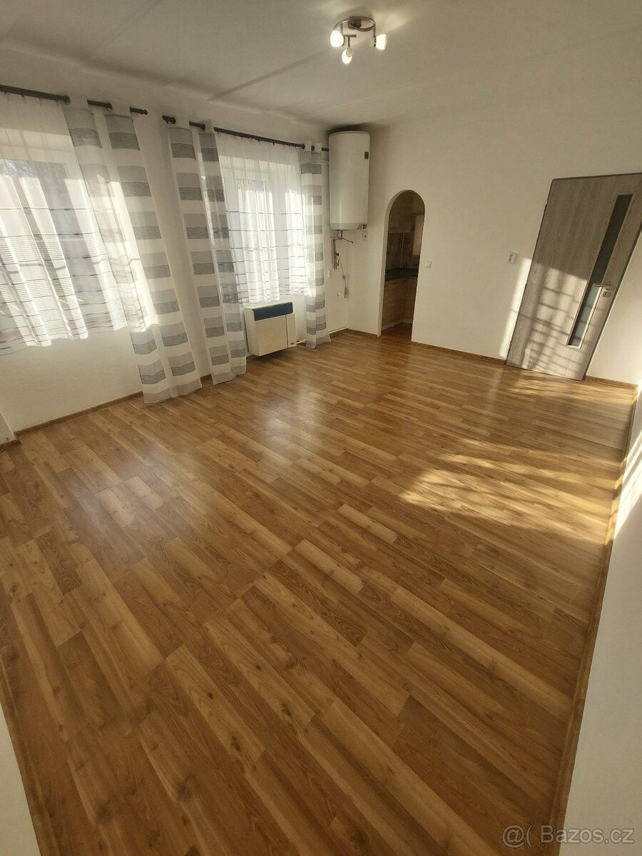 Pronájem byt 1+kk - Trutnov, 541 01, 27 m²