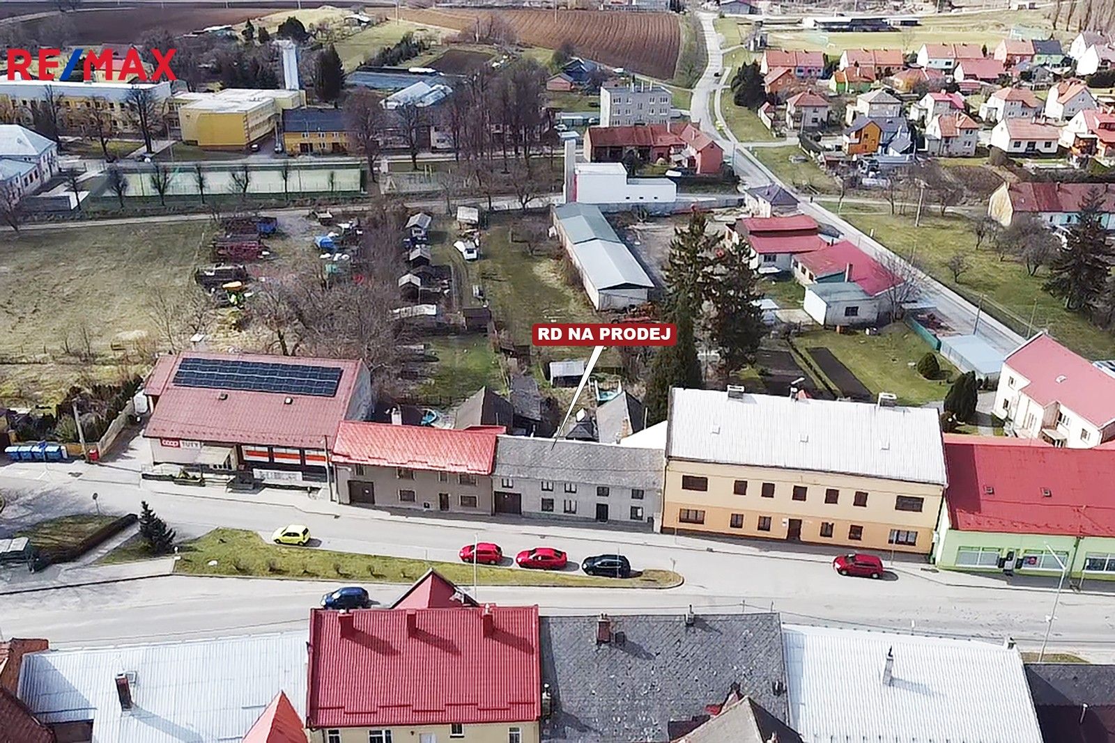 Prodej rodinný dům - Hlavní, Zborovice, 200 m²