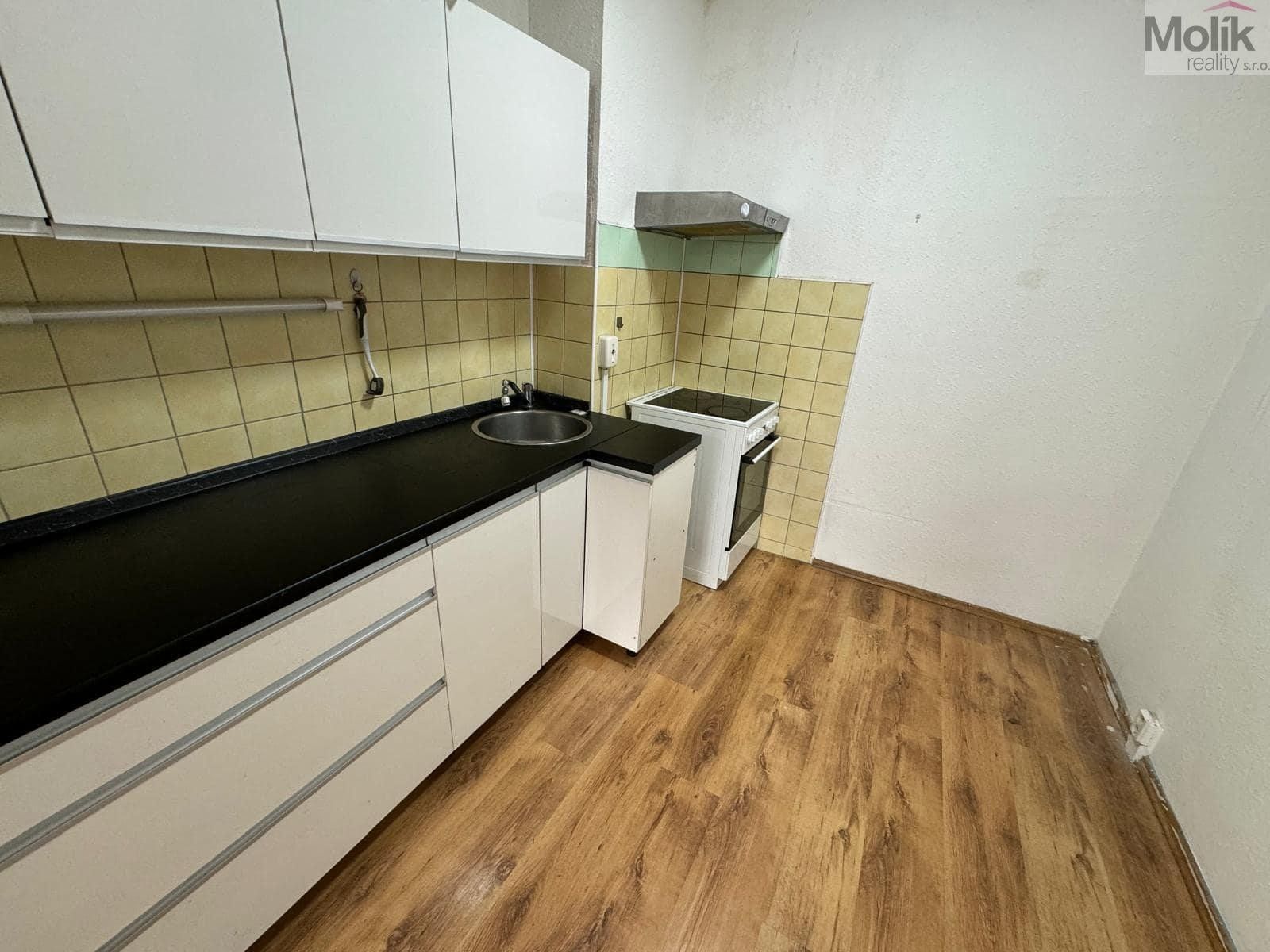 Prodej byt 2+1 - Pražské Předměstí, Bílina, 49 m²