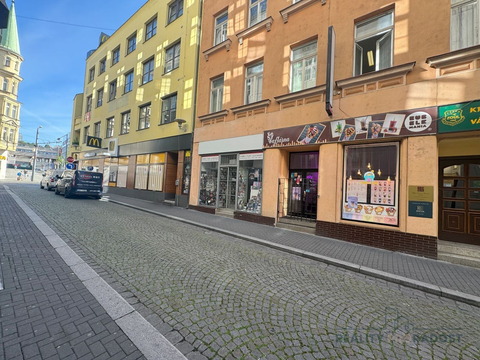 Pronájem kancelář - Bílinská, Ústí nad Labem, 12 m²