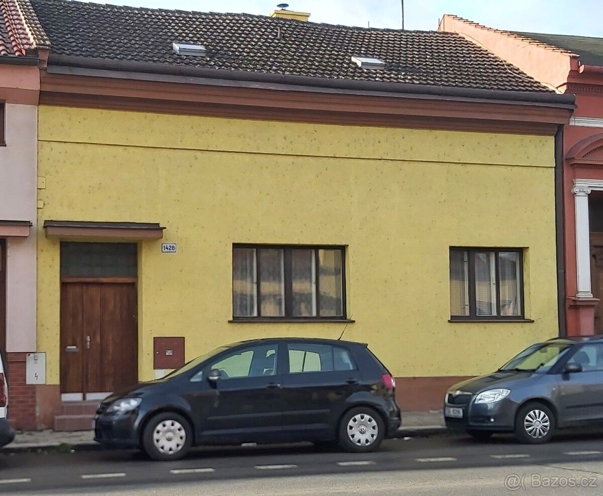 Prodej dům - Kroměříž, 767 01, 100 m²