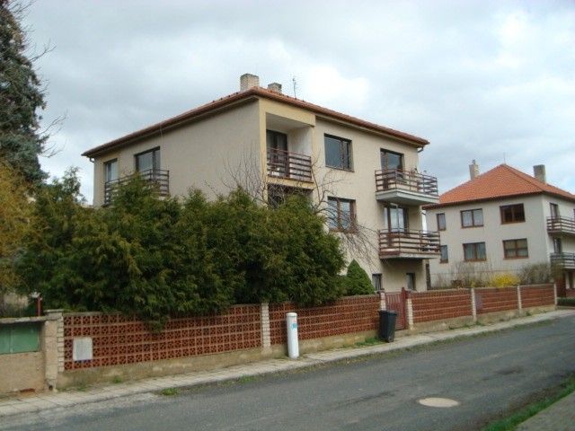 Rodinné domy, Kněževes u Rakovníka, 270 01