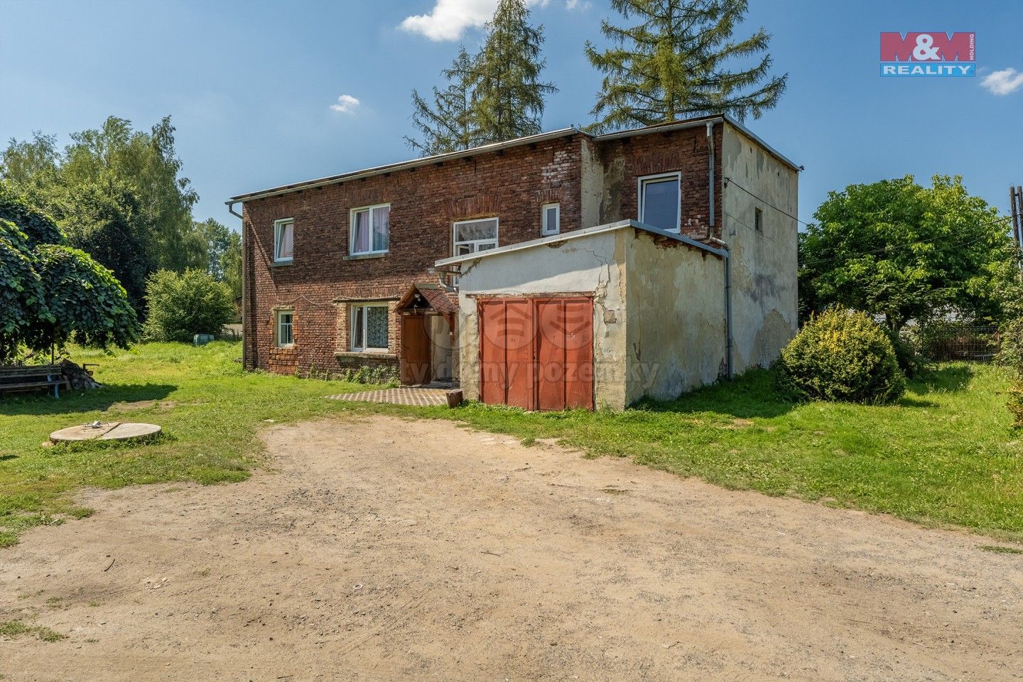 Rodinné domy, Staré Křečany, 345 m²