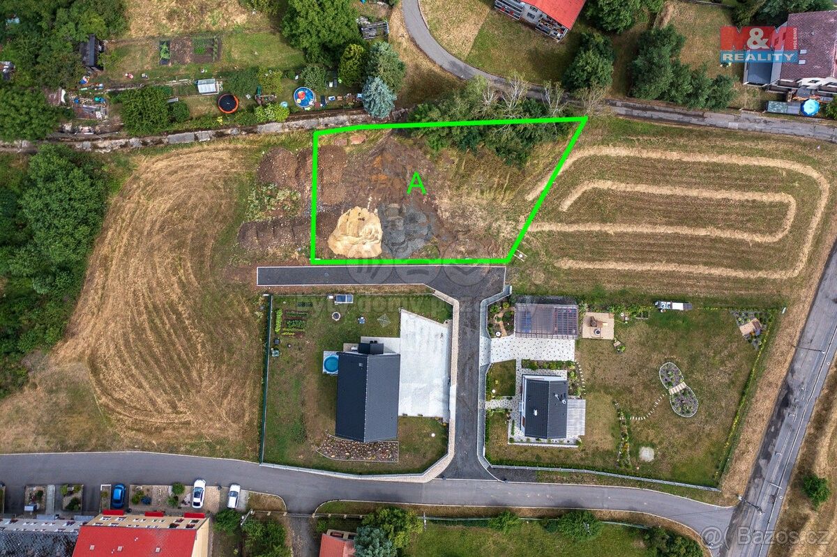 Prodej pozemek pro bydlení - Děčín, 405 02, 1 027 m²