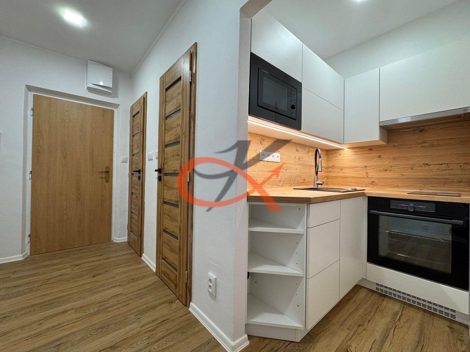 1+kk, Jasenická, Vsetín, 24 m²