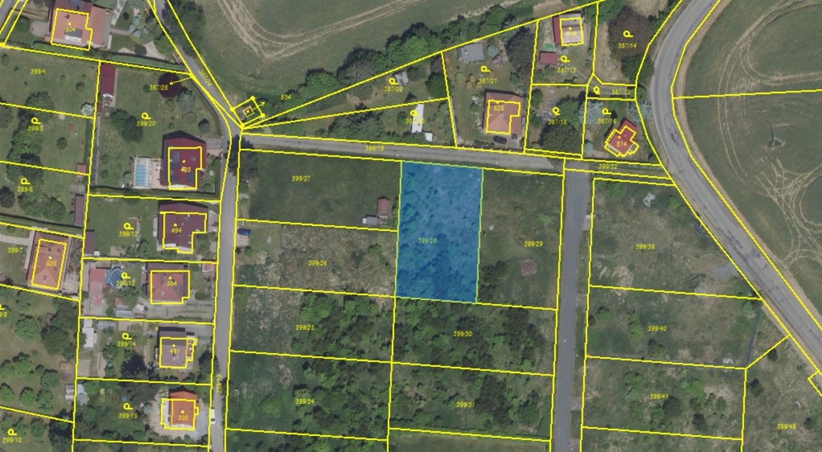 Pozemky pro bydlení, Český Šternberk, 1 067 m²