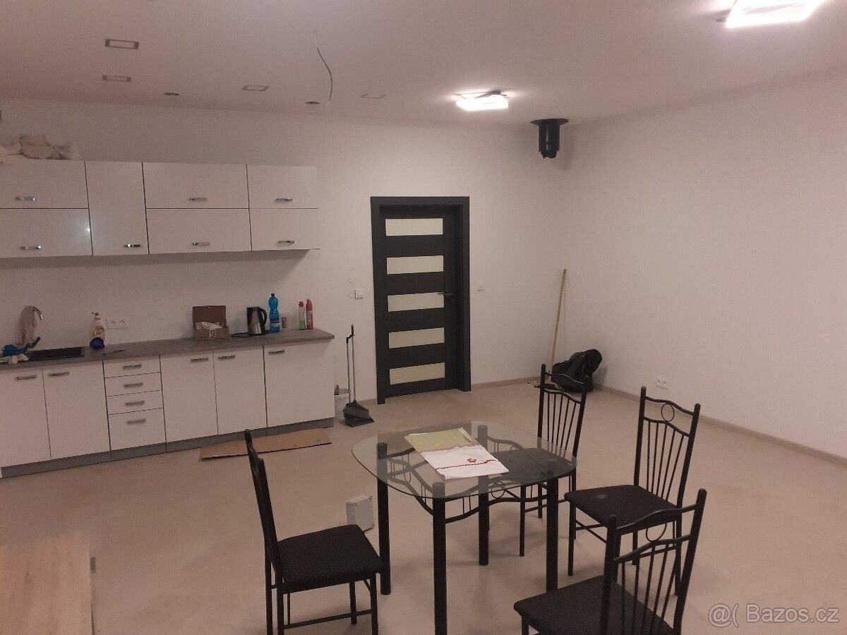 Rodinné domy, Hostouň u Prahy, 273 53