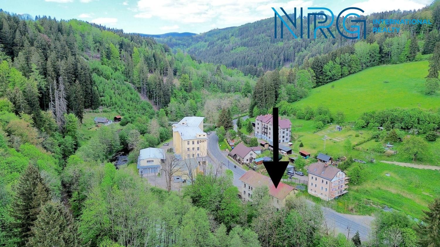 Prodej ubytovací zařízení - Poniklá, 1 342 m²