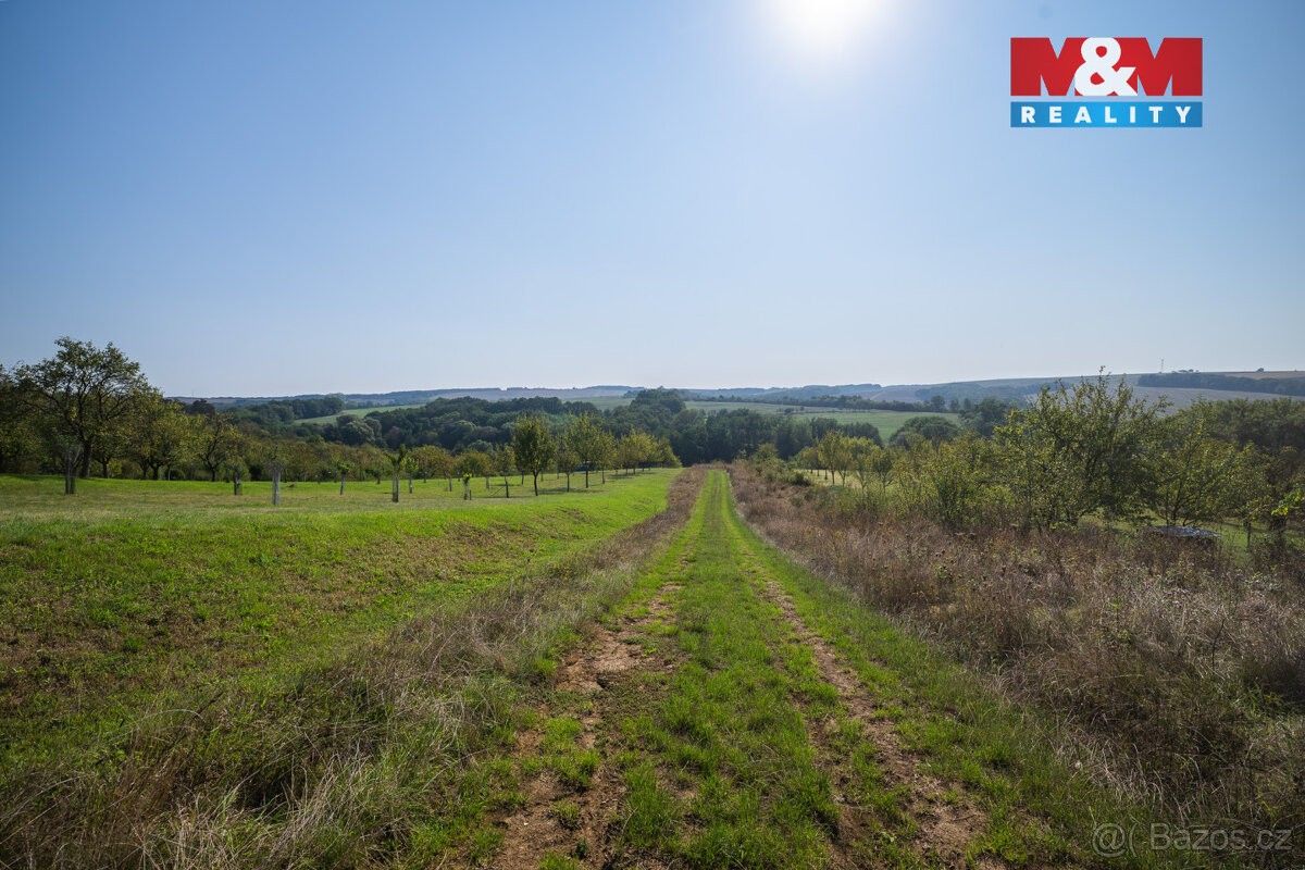 Prodej pozemek pro bydlení - Bílovice u Uherského Hradiště, 687 12