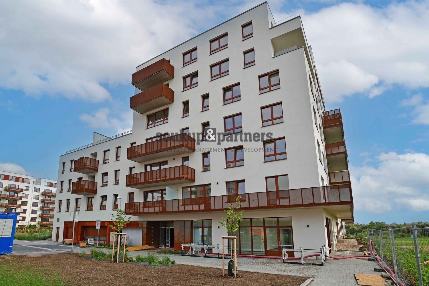 3+kk, Kardausova, Praha, 83 m²