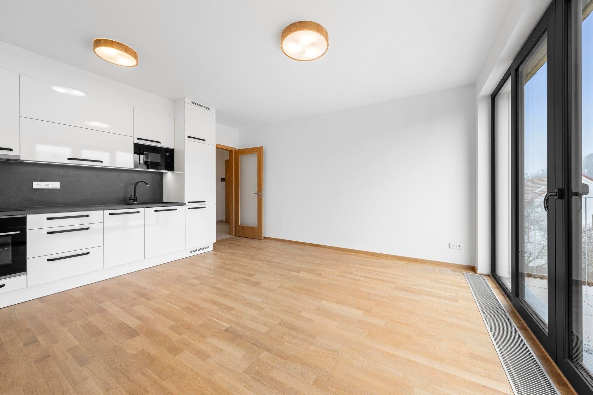 Pronájem byt 2+kk - V náklích, Praha, 55 m²