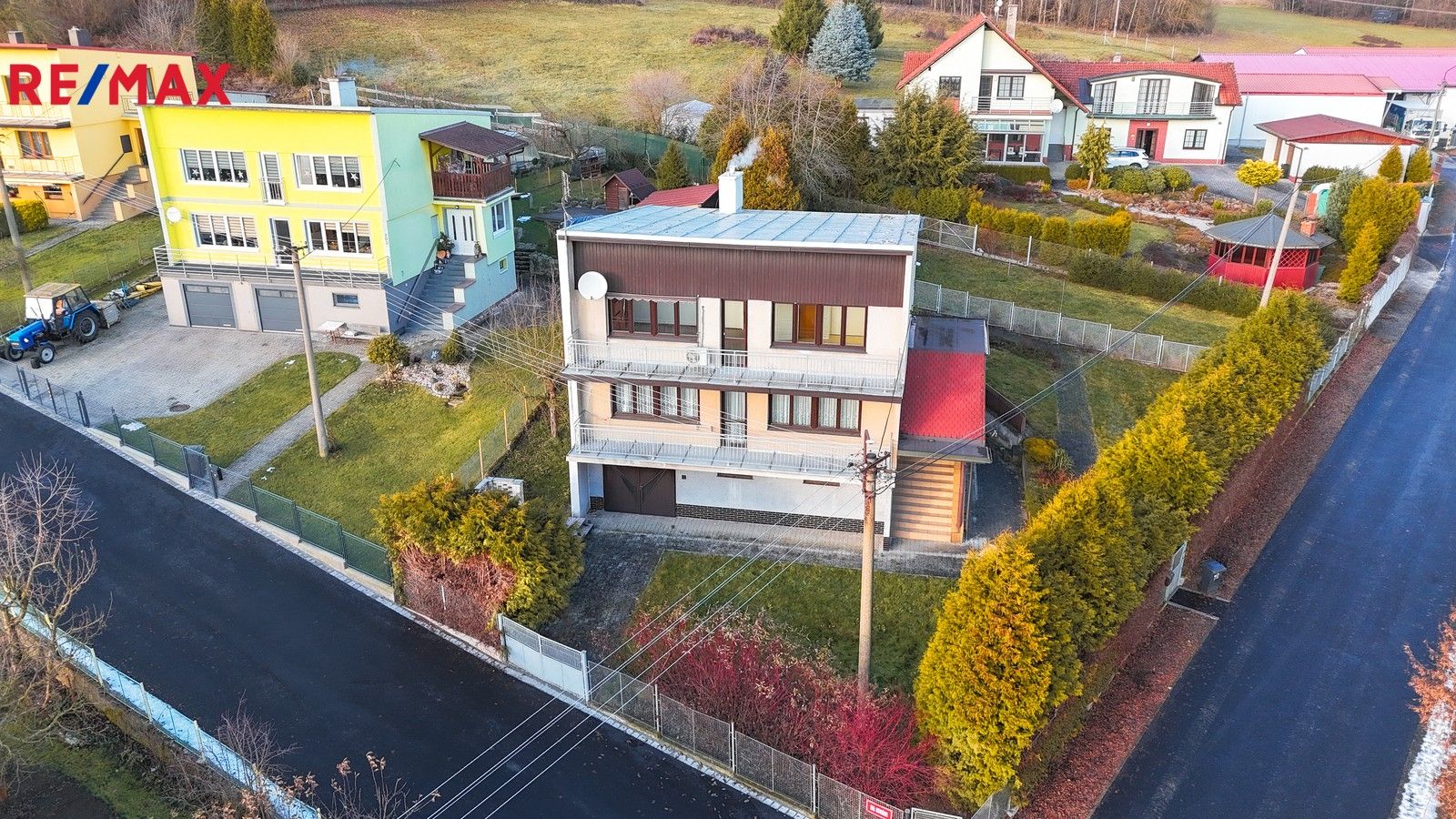 Rodinné domy, Na Stráni, Halže, 350 m²