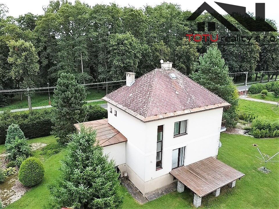 Prodej rodinný dům - Lázně Bělohrad, 180 m²