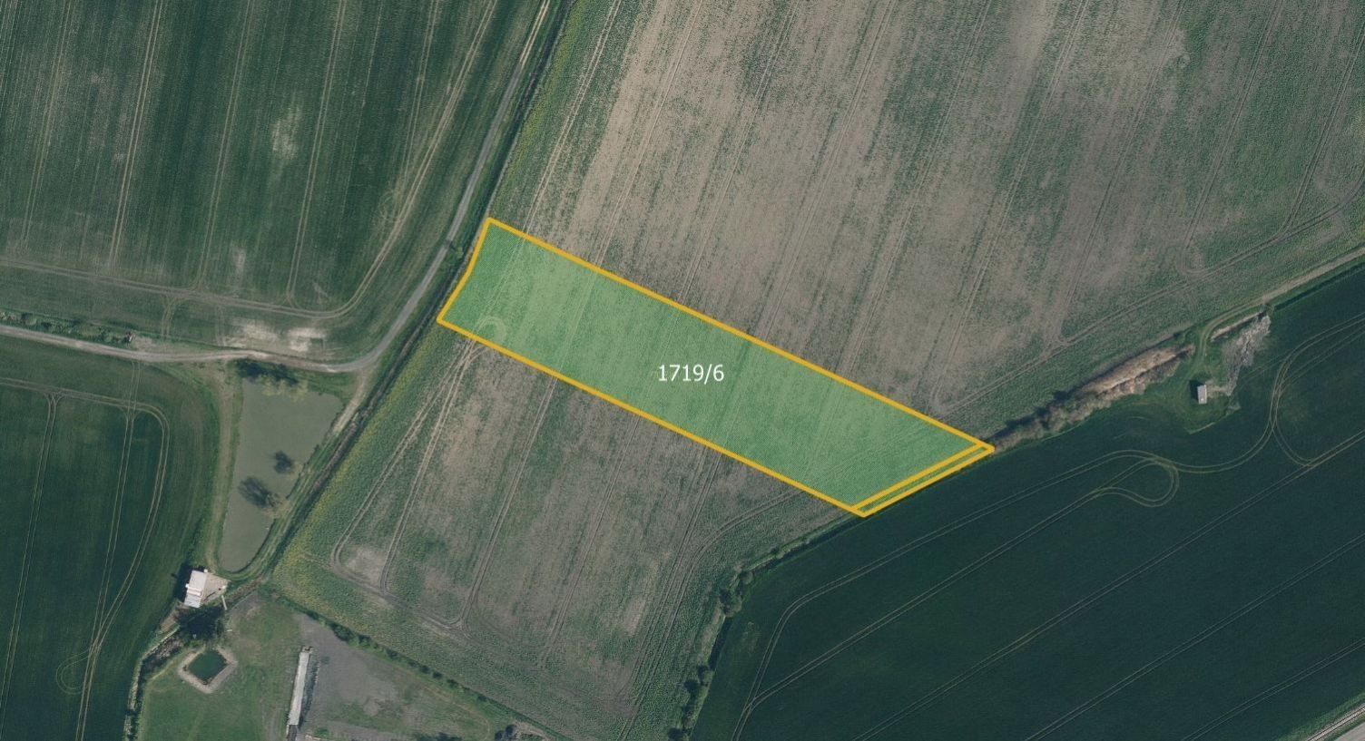 Zemědělské pozemky, Dobrovice