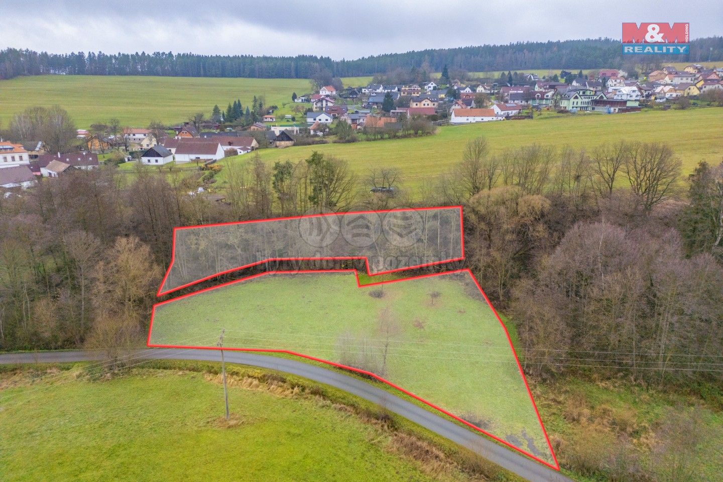 Louky, Hůrky, 3 428 m²