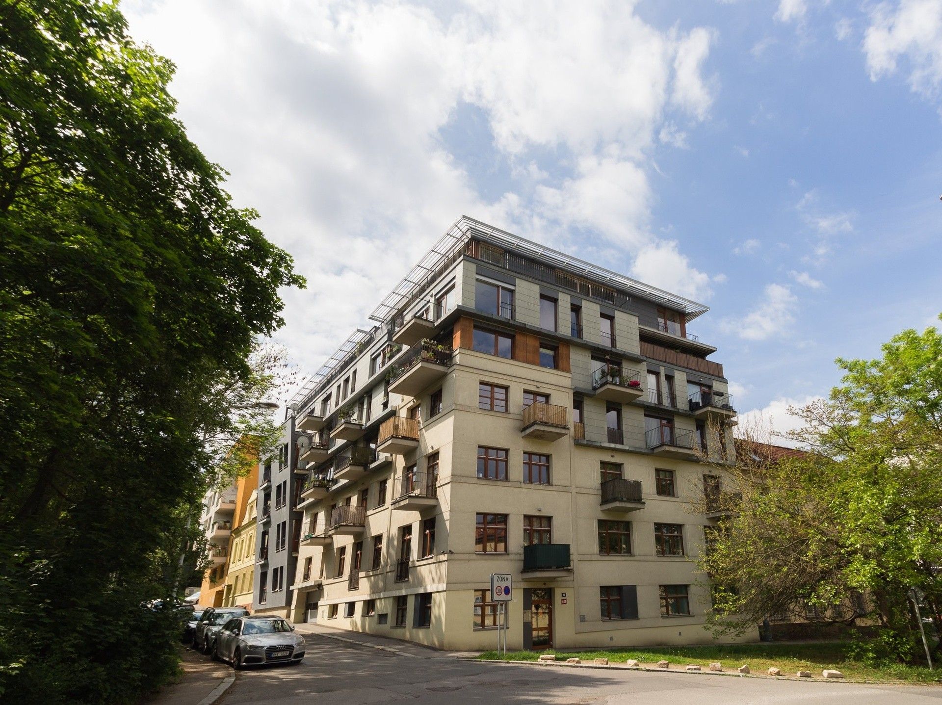 3+kk, Musílkova, Praha, 99 m²