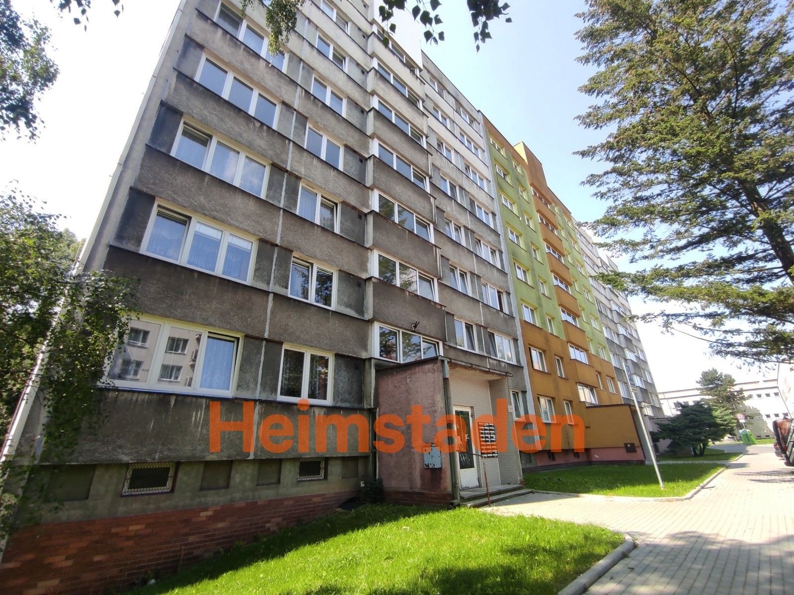 Pronájem byt 1+1 - Osvobození, Orlová, 38 m²