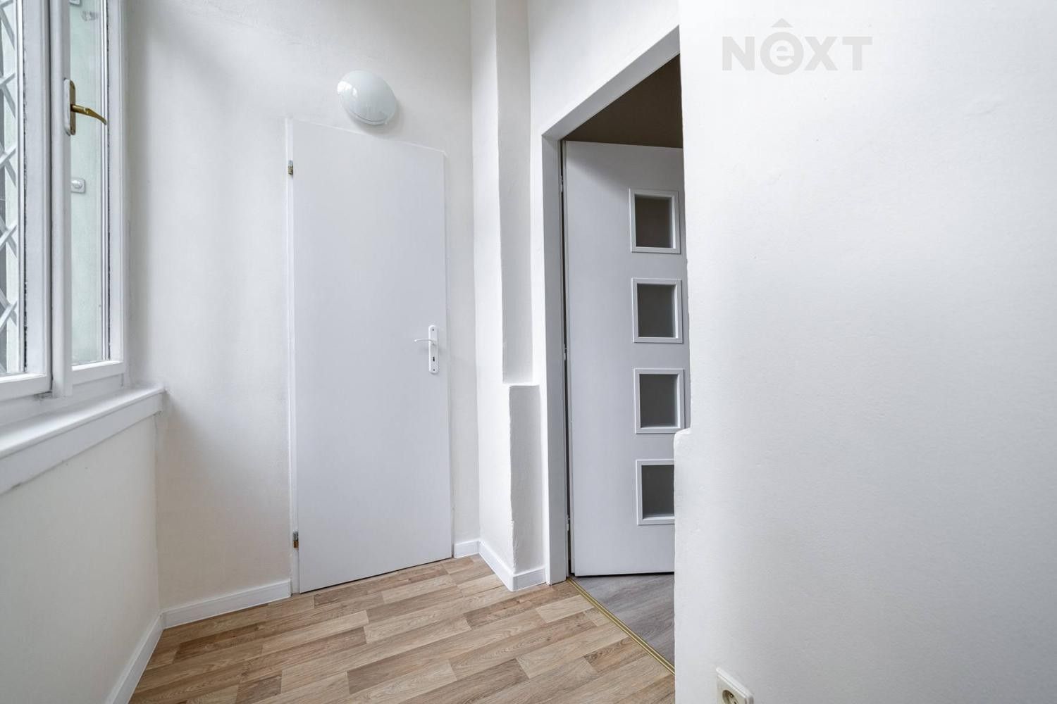 2+kk, Husitská, Praha, 35 m²