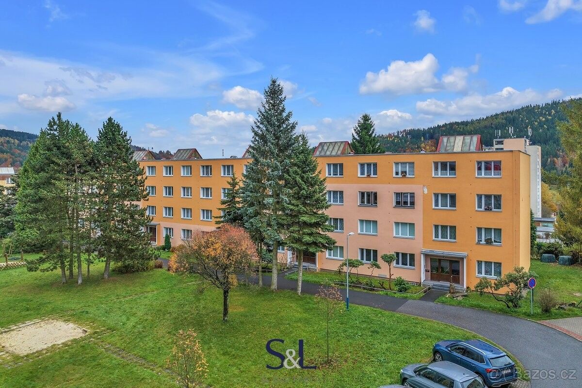 Byty, Tanvald, 468 41