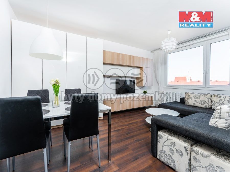 Pronájem byt 2+kk - Na Větrníku, Chrudim, 42 m²