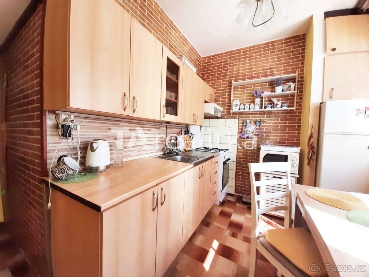 Prodej byt 3+1 - Karviná, 733 01, 74 m²