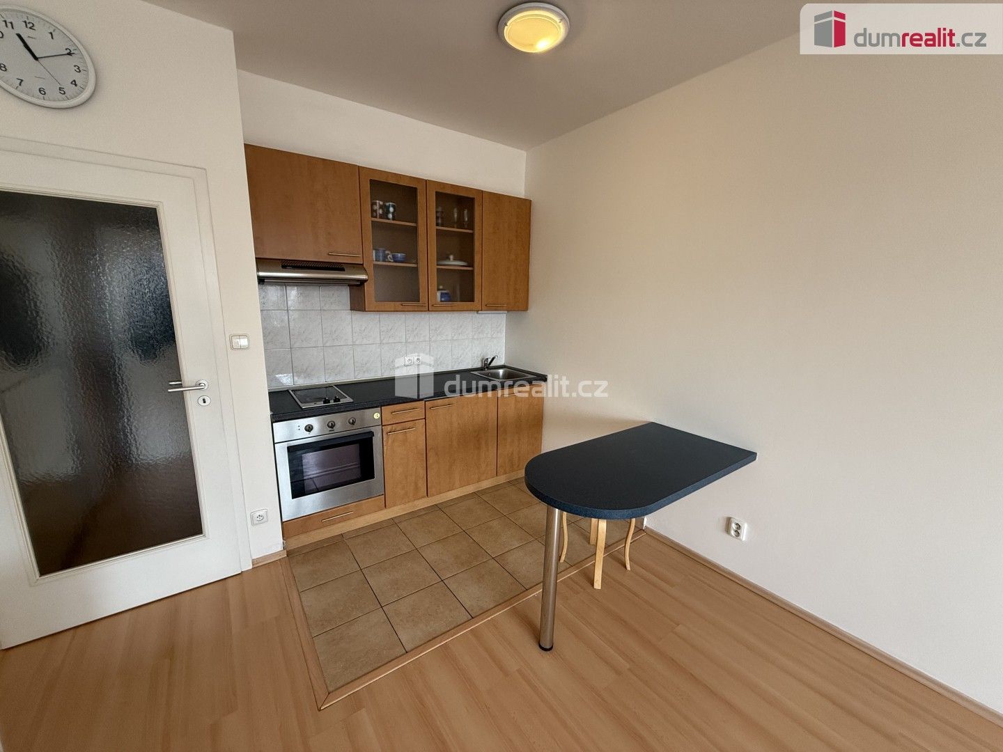 Pronájem byt 1+kk - Pešlova, Praha, 32 m²