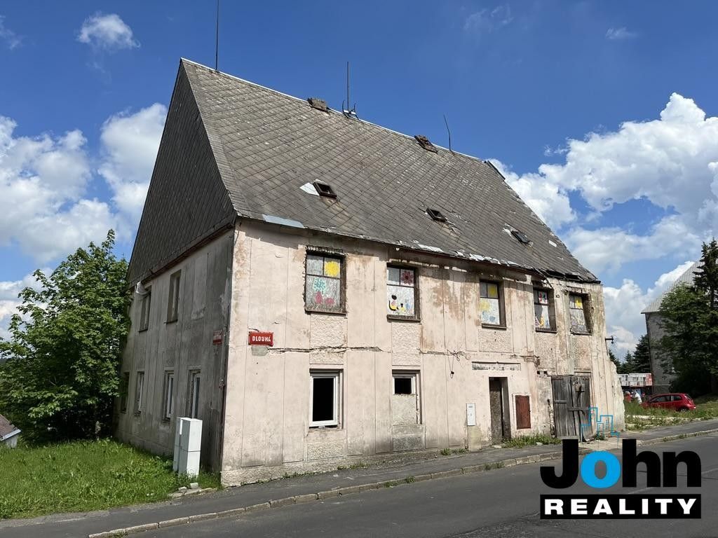 Rodinné domy, Dlouhá, Hora Svaté Kateřiny, 360 m²