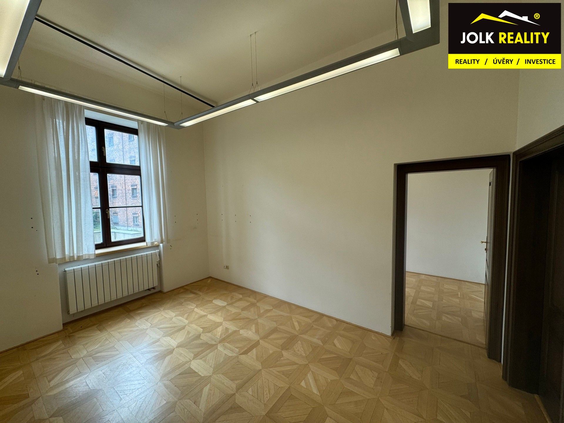 Pronájem kancelář - Mezi Trhy, Opava, 255 m²