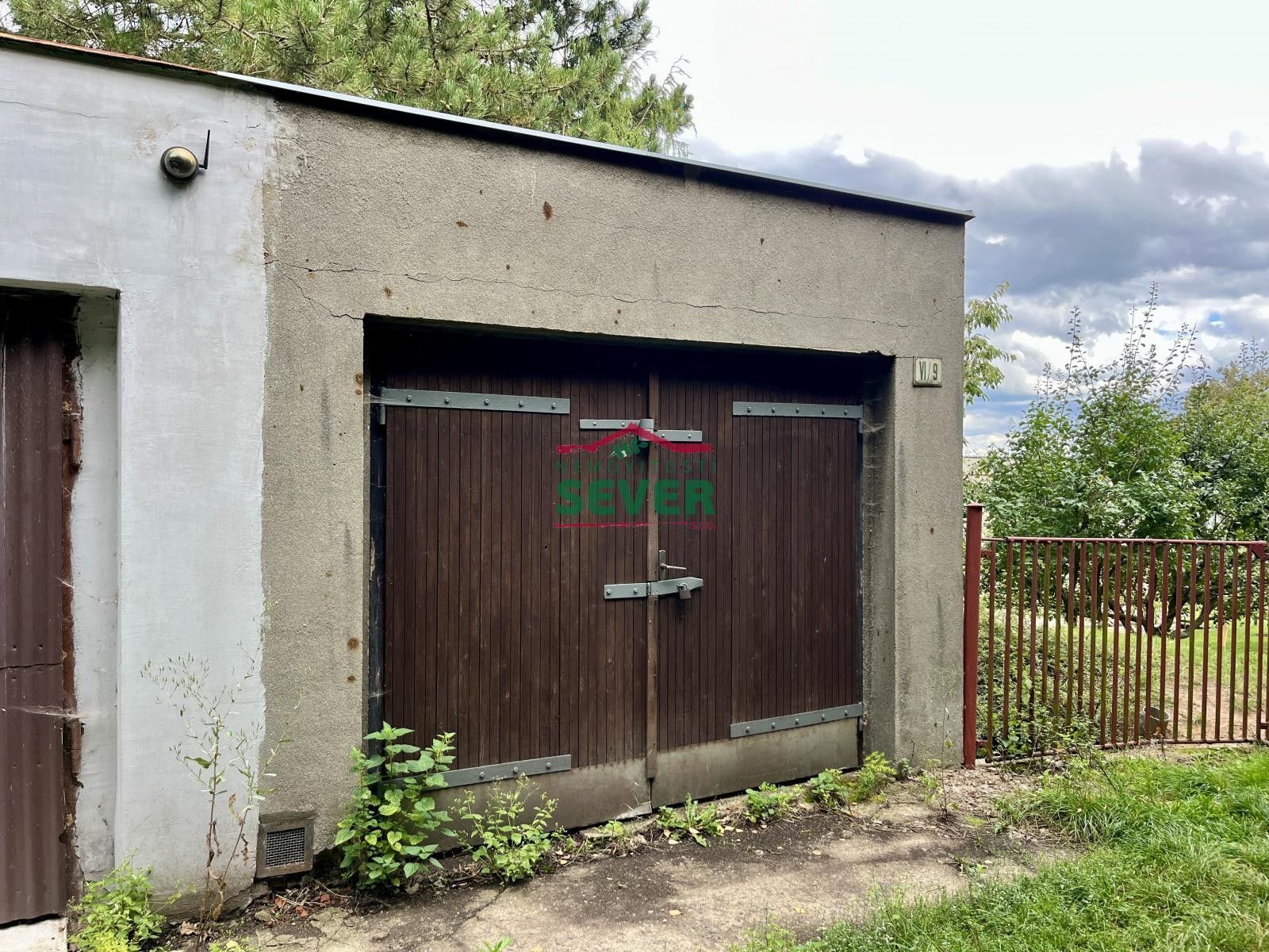 Garáže, K Loučkám, Litvínov, 32 m²