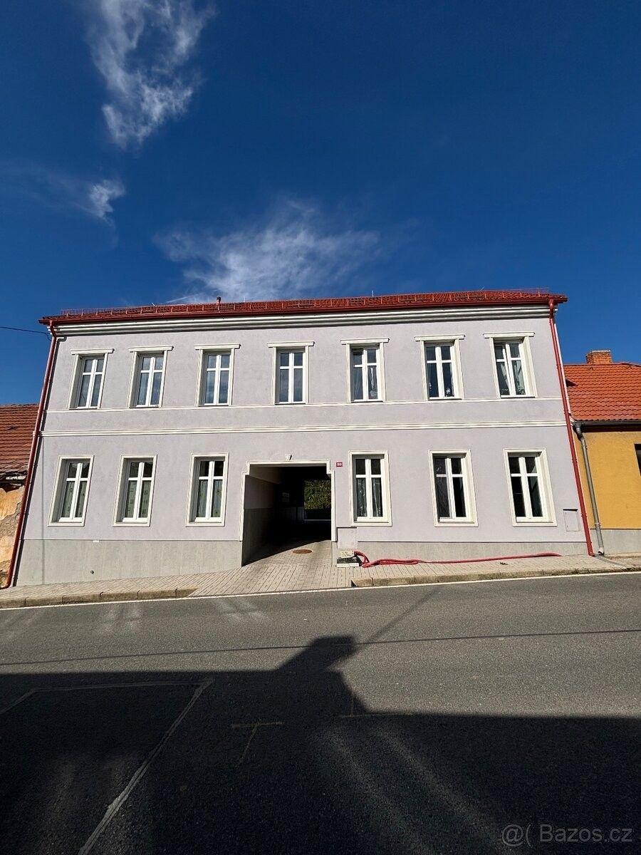 2+kk, Lochovice, 267 23, 37 m²