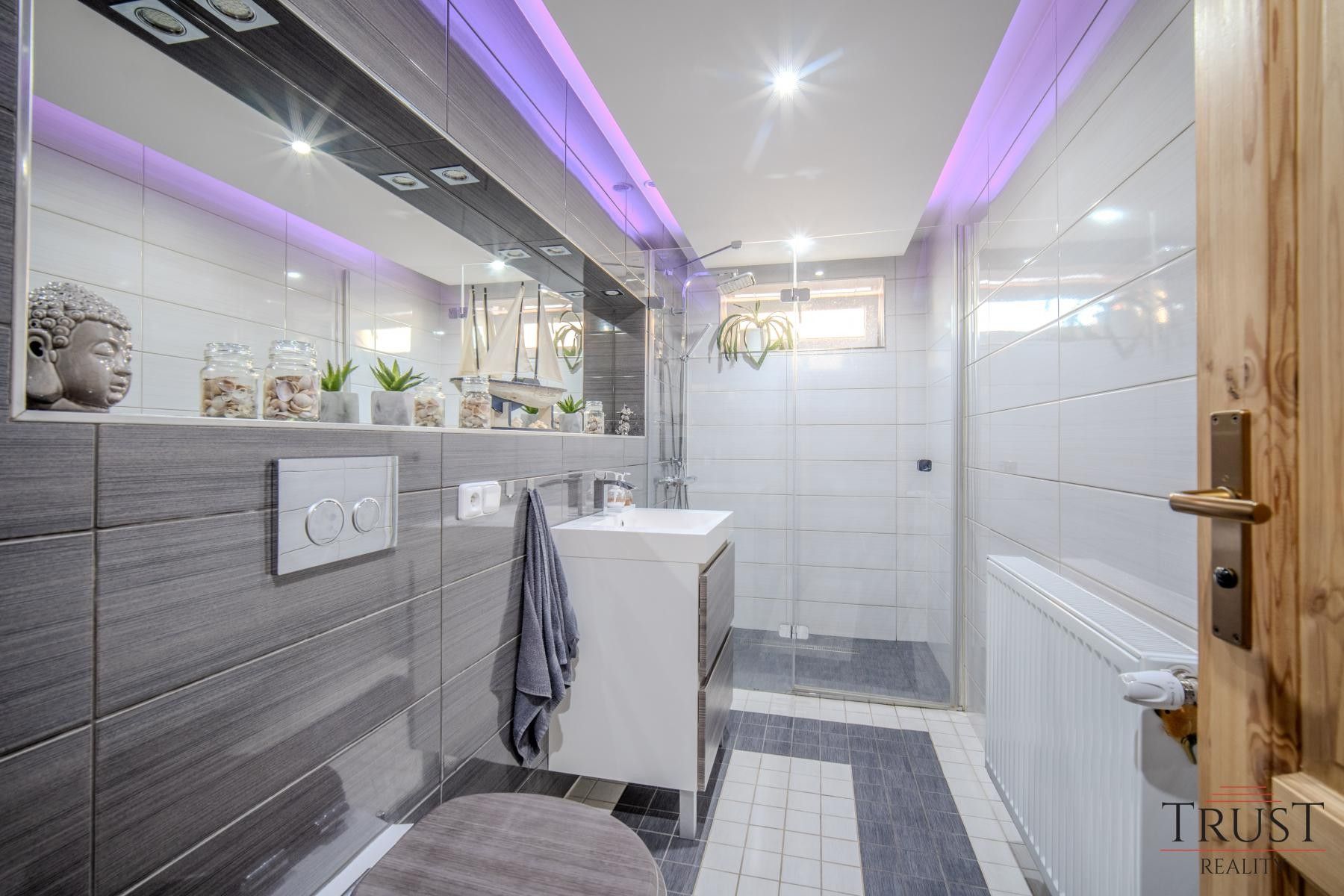 Rodinné domy, Mírová, Dubí, 330 m²