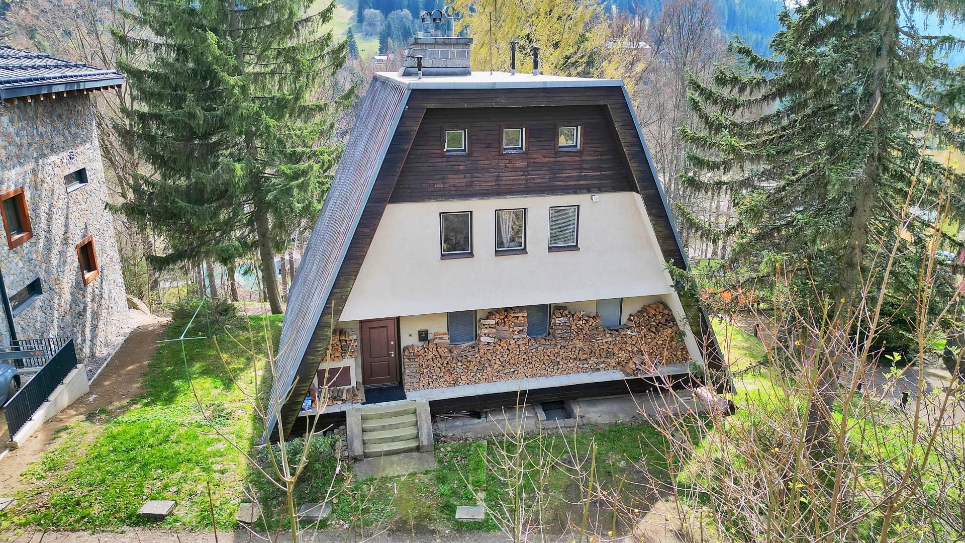 Prodej ubytovací zařízení - Bedřichov, Špindlerův Mlýn, 353 m²