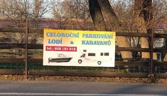 Garáže, Vodňany, 389 01