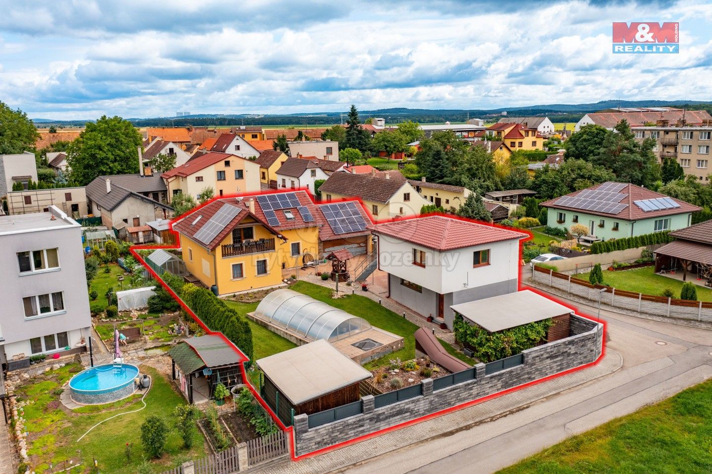 Obchodní prostory, Pištín, 300 m²