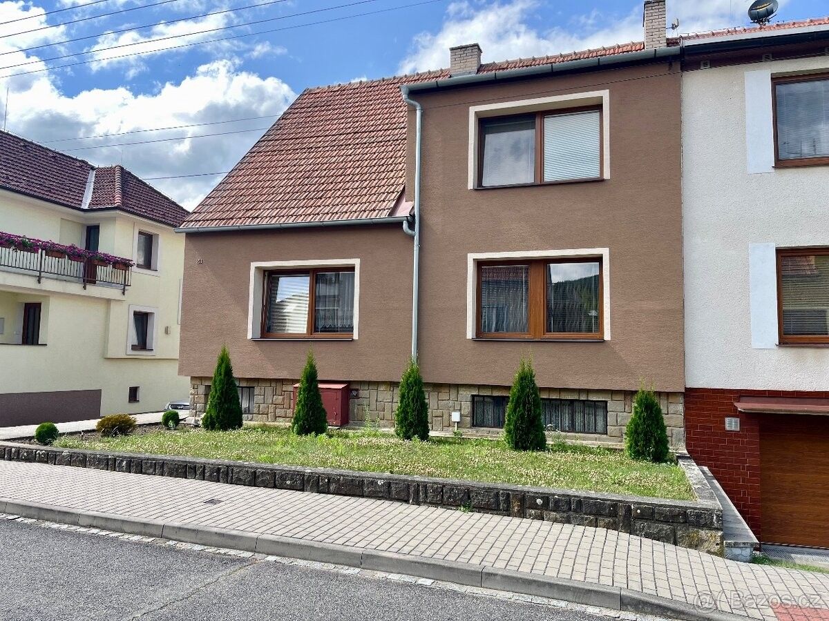 Prodej dům - Bojkovice, 687 71, 192 m²