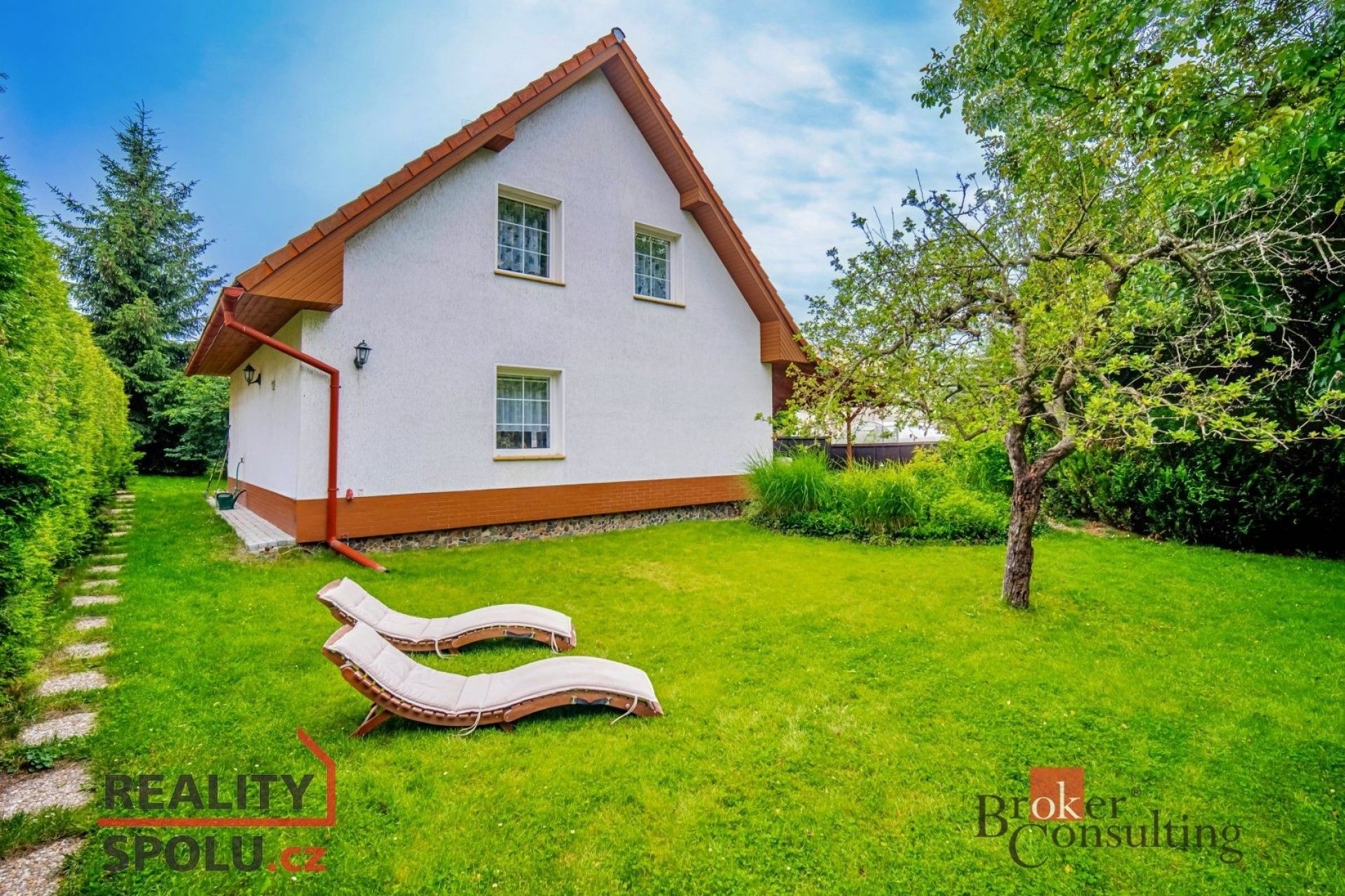 Prodej rodinný dům - Zvolská, Praha, 108 m²