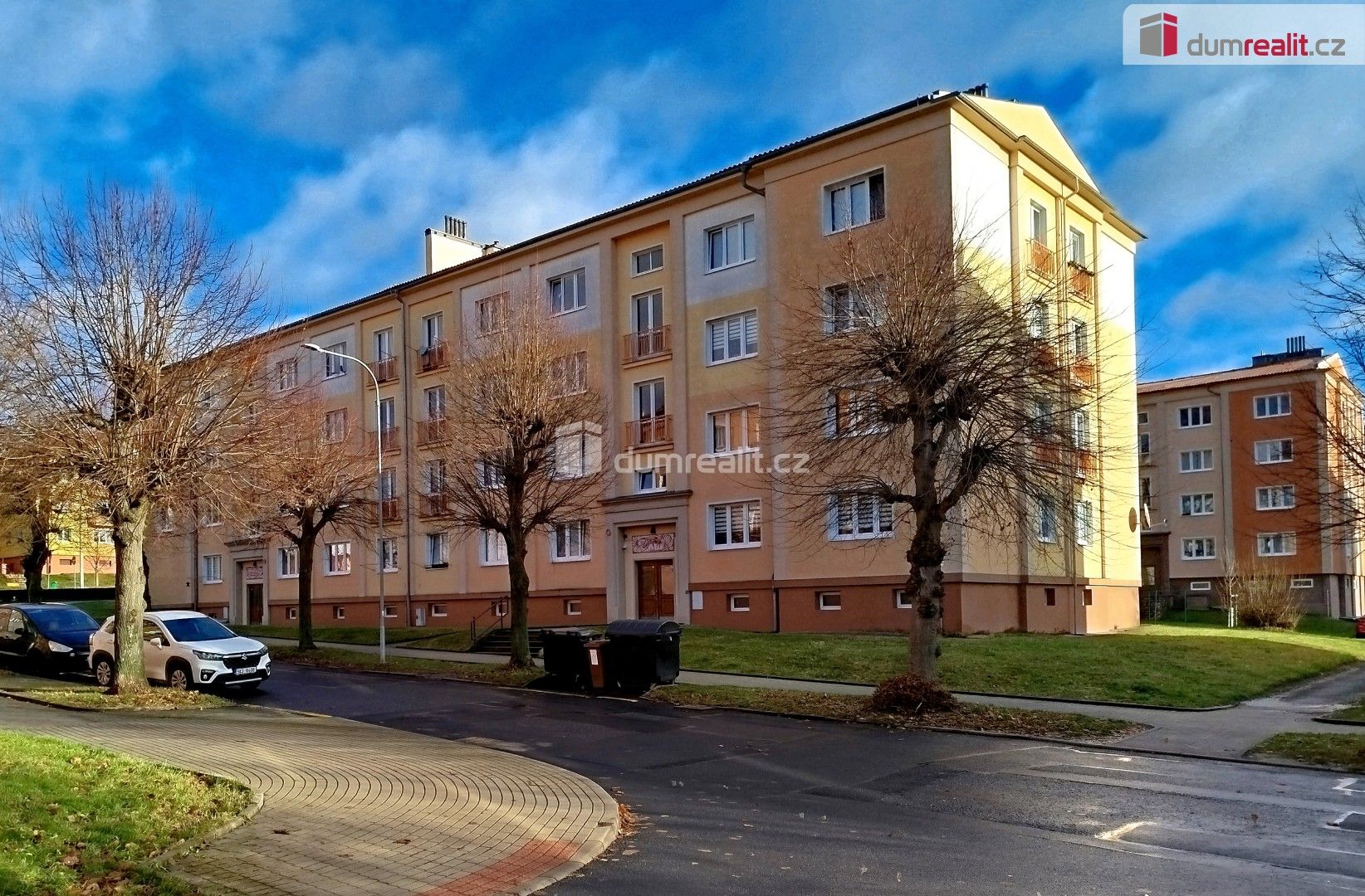 2+1, S. K. Neumanna, Ostrov, 65 m²