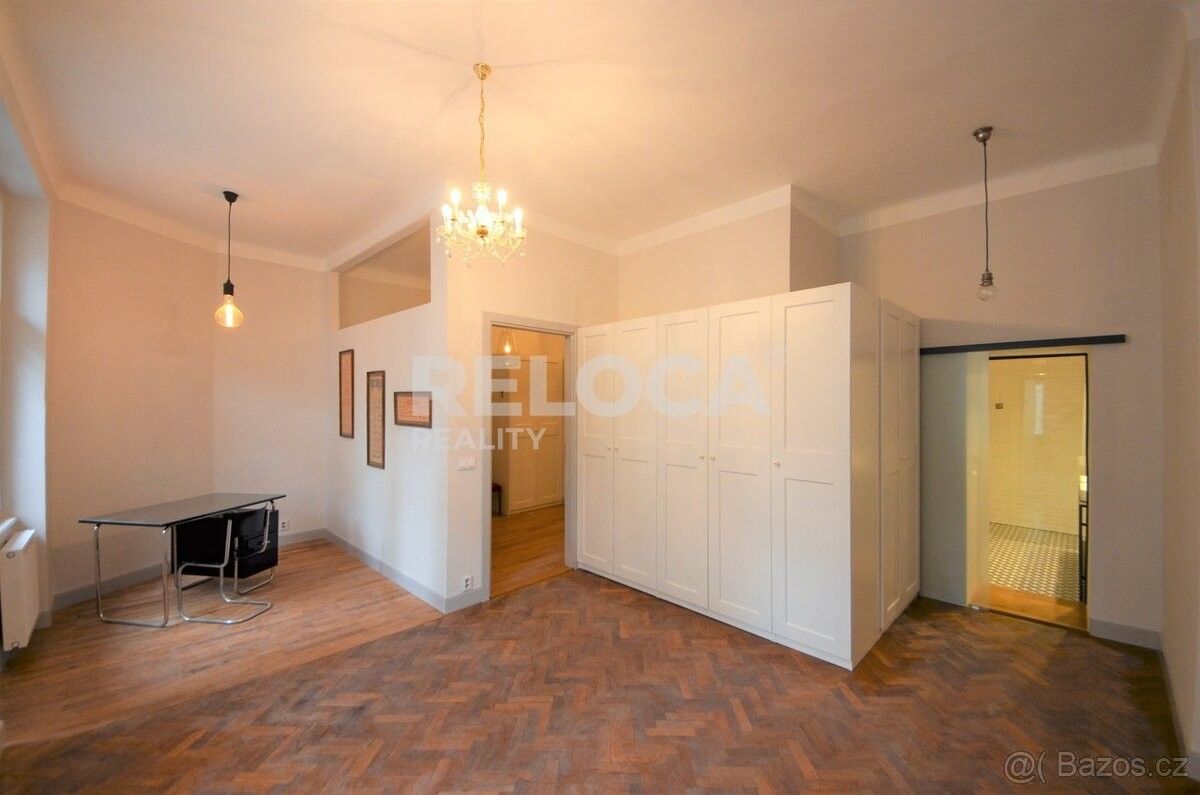 5+kk, Praha, 150 00, 150 m²