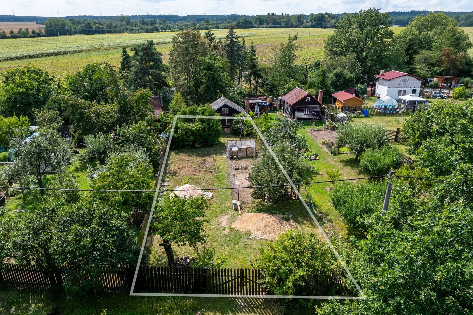 Zahrady, Heřmanova Huť, 403 m²