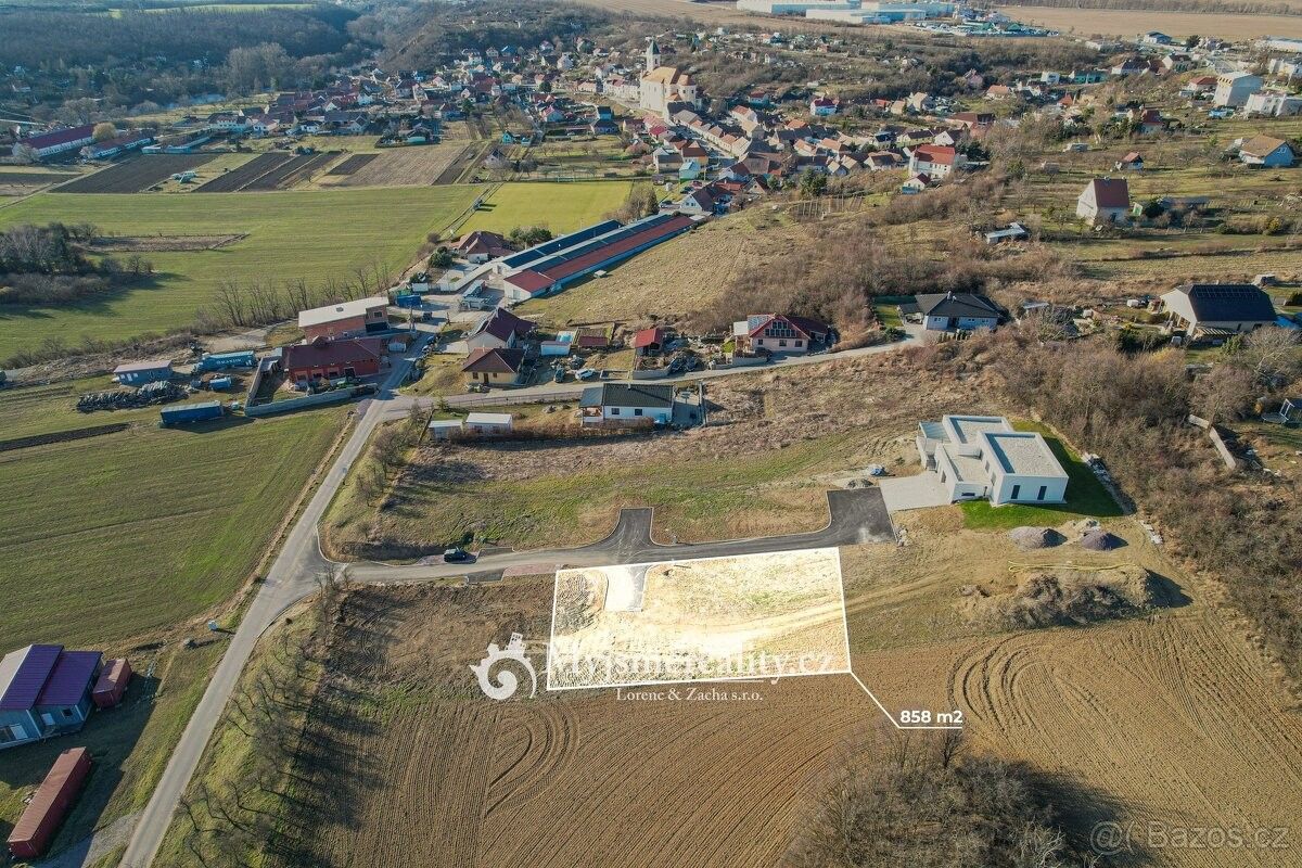 Prodej pozemek pro bydlení - Znojmo, 669 02, 858 m²