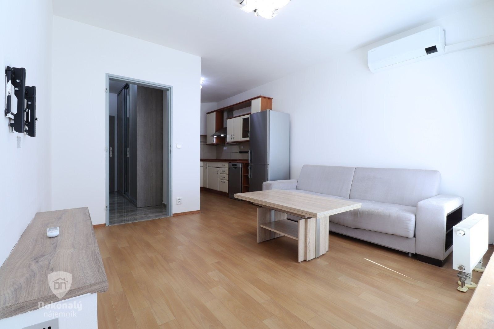 2+kk, Wiedermannova, Praha, 43 m²