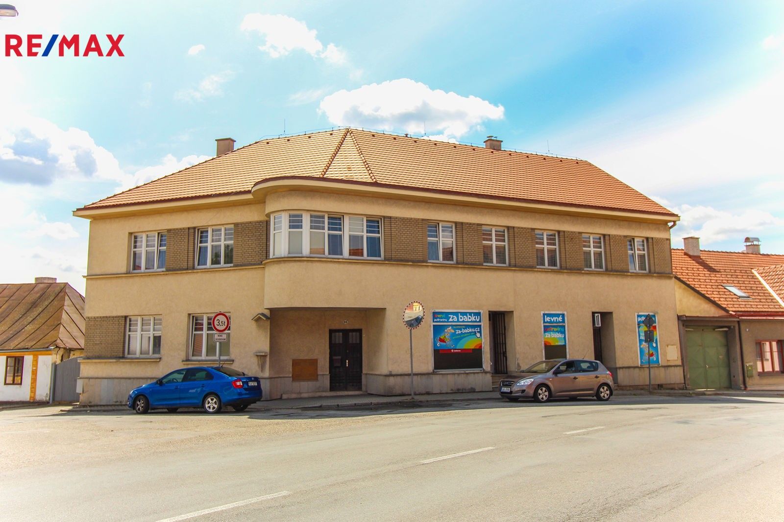 Prodej dům - Myslíkova, Pacov, 850 m²