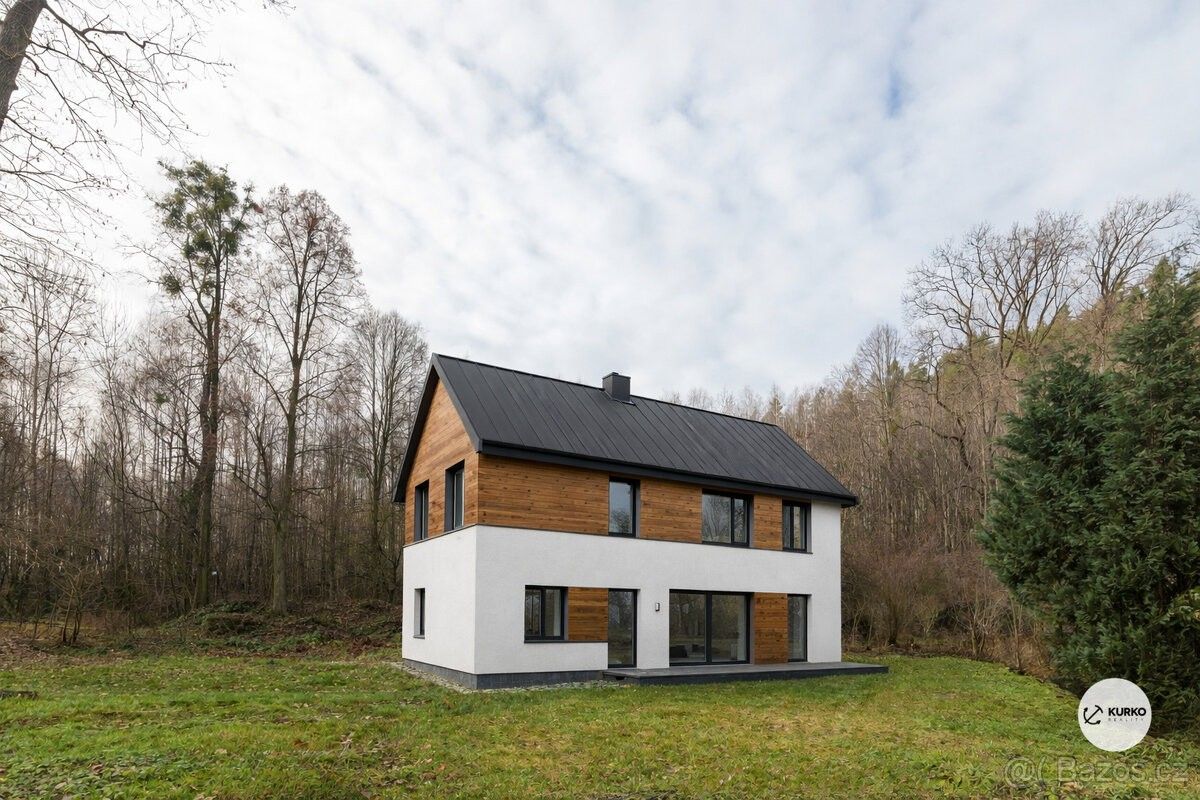 Rodinné domy, Frýdek-Místek, 738 01