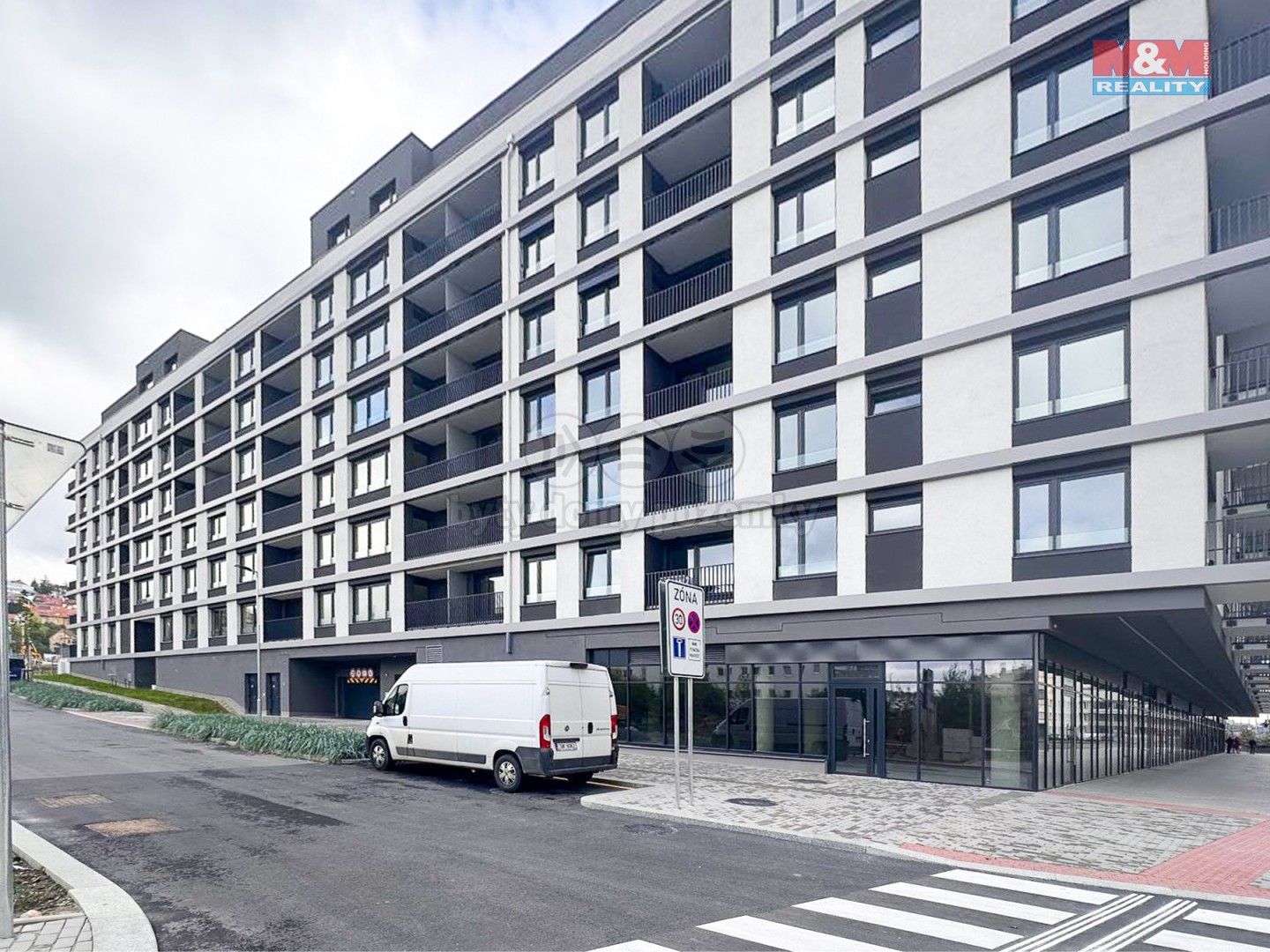 Pronájem byt 1+kk - Kolbenova, Praha, 32 m²