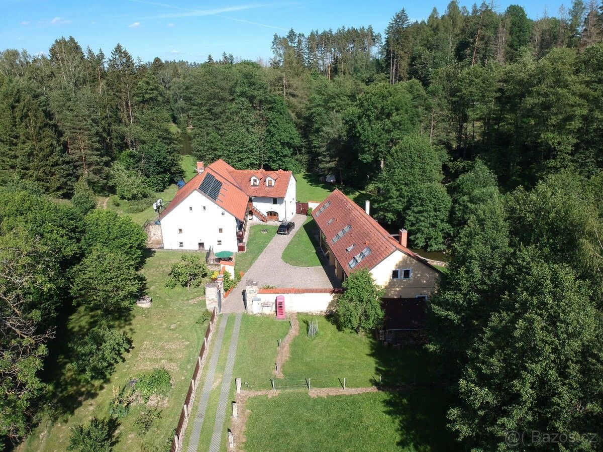 Chaty, Strmilov, 378 53