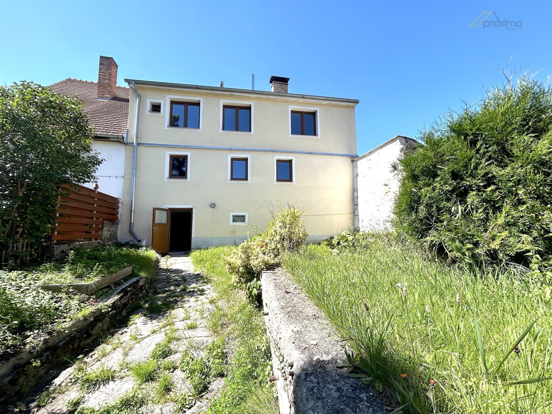 Rodinné domy, Benešov nad Černou, 310 m²