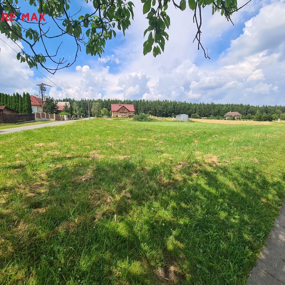 Prodej pozemek pro bydlení - Sádek, 1 135 m²