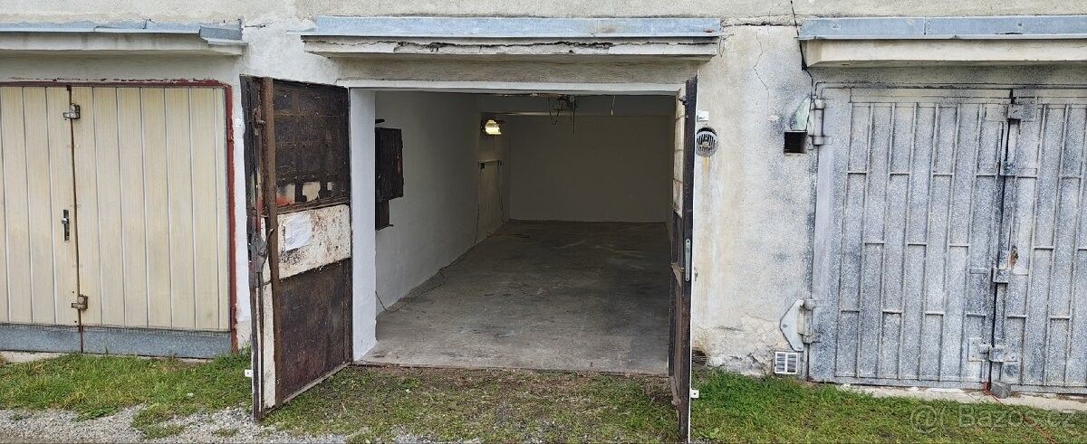 Garáže, Mohelnice, 789 85