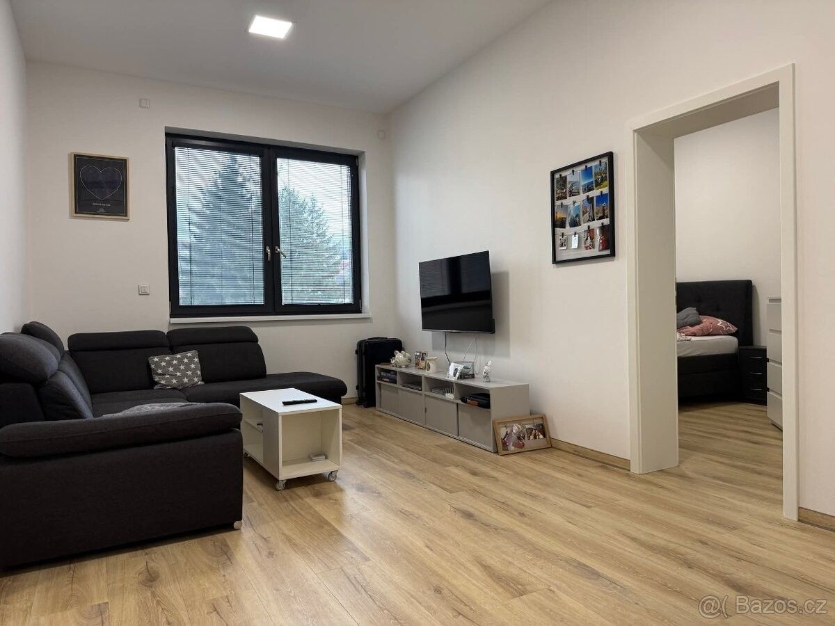 Byty, Slušovice, 763 15